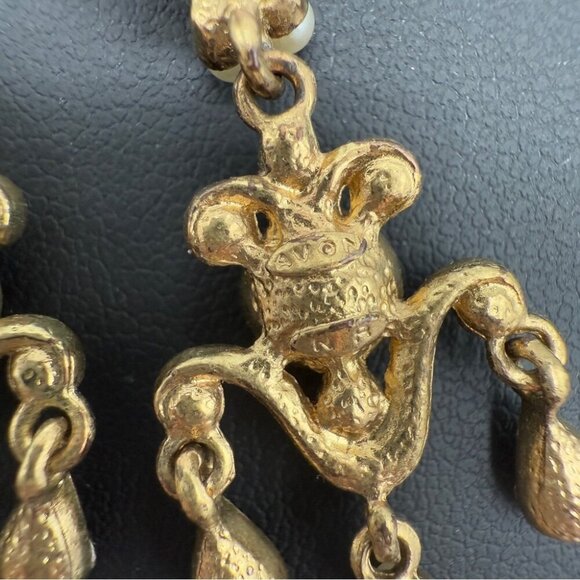 Avon Vintage Bronzy Gold and Green Floral Dangle Earrings - Picture 7 of 11